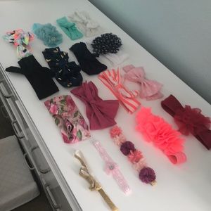 Baby girl’s headband bows Lot